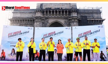 Union Sports Minister Leads ‘Fit India Sundays’ Cycling Event from Mumbai’s Gateway of India